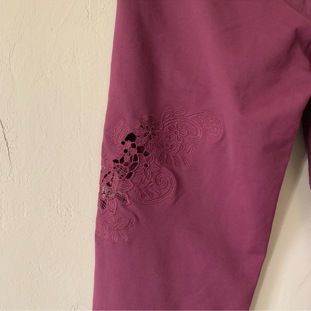 fabletics Rocio Leggings - Picture 5 of 14